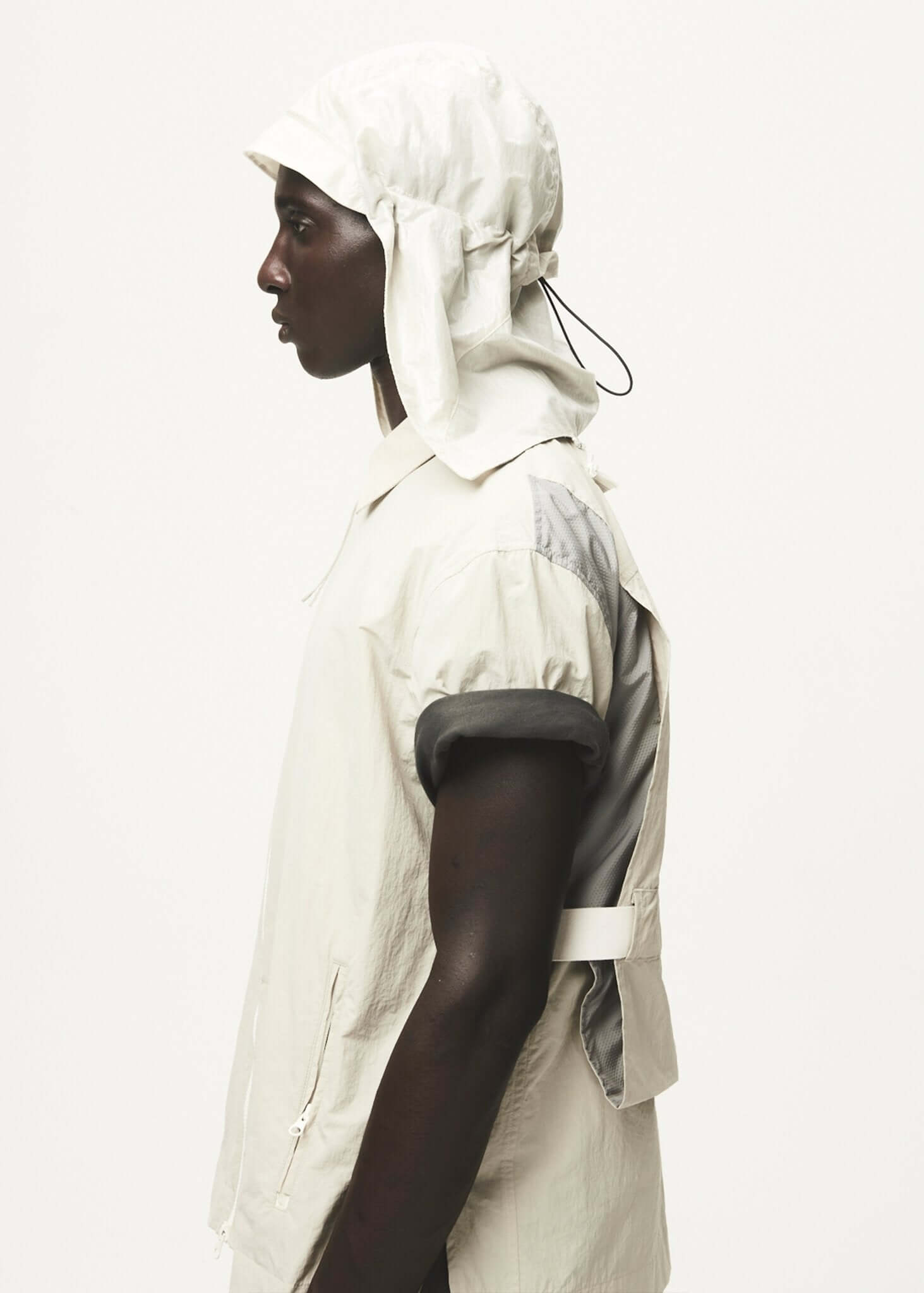 Compartment Nylon Shirt With Detachable Hood - NILMANCE
