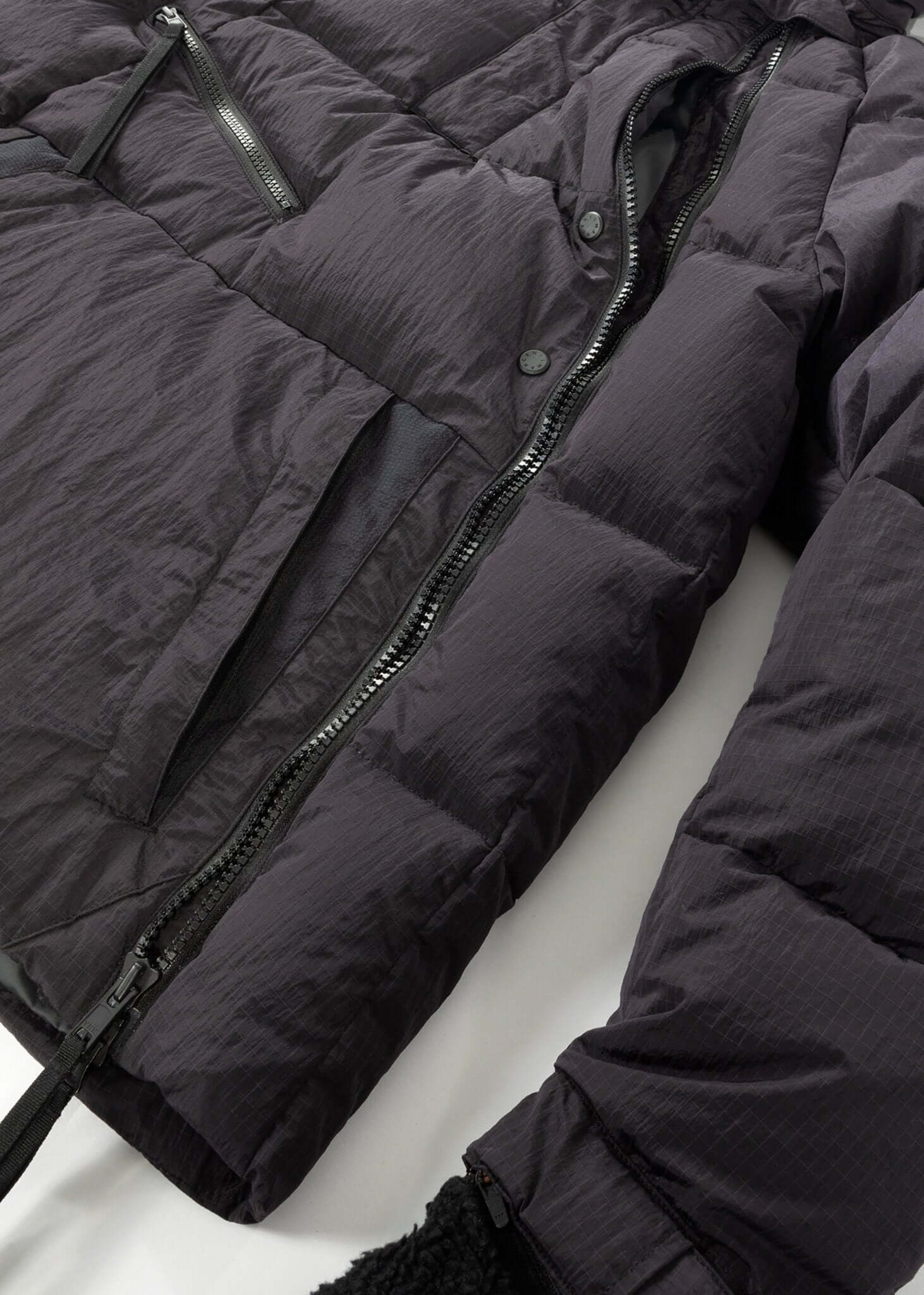 Deformation Down Jacket - NILMANCE