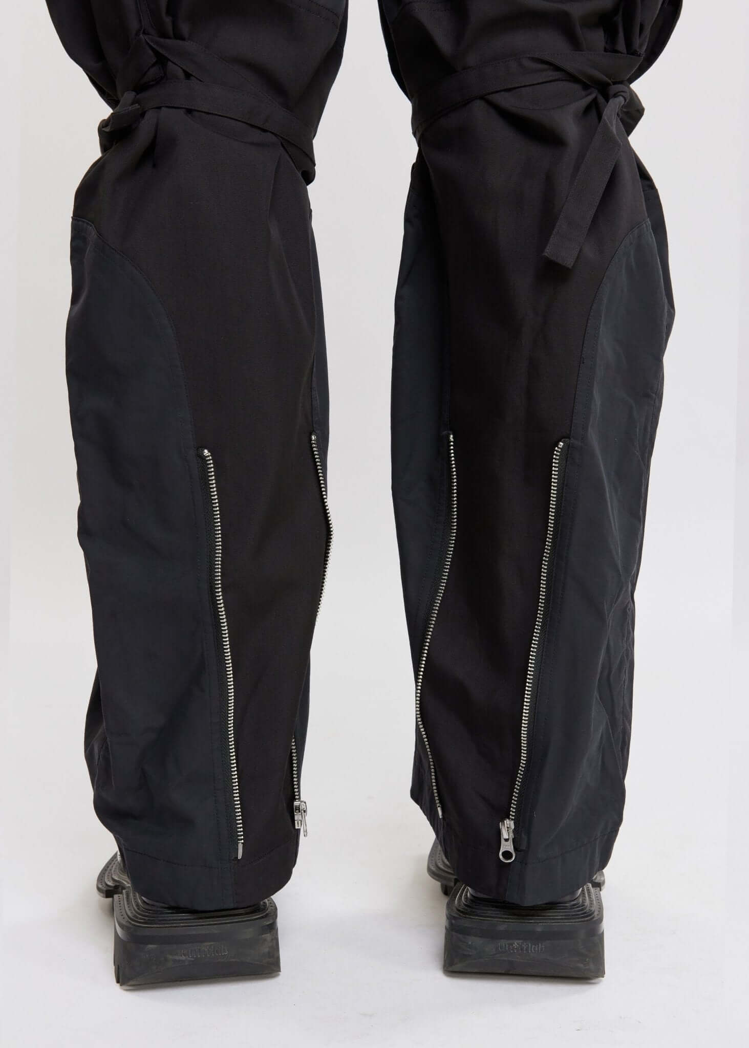 Jerkin Load Carrying Pants - NILMANCE